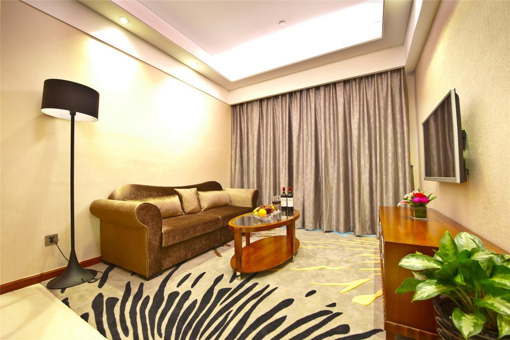 The Century Hotel Zhongshan  Rum bild